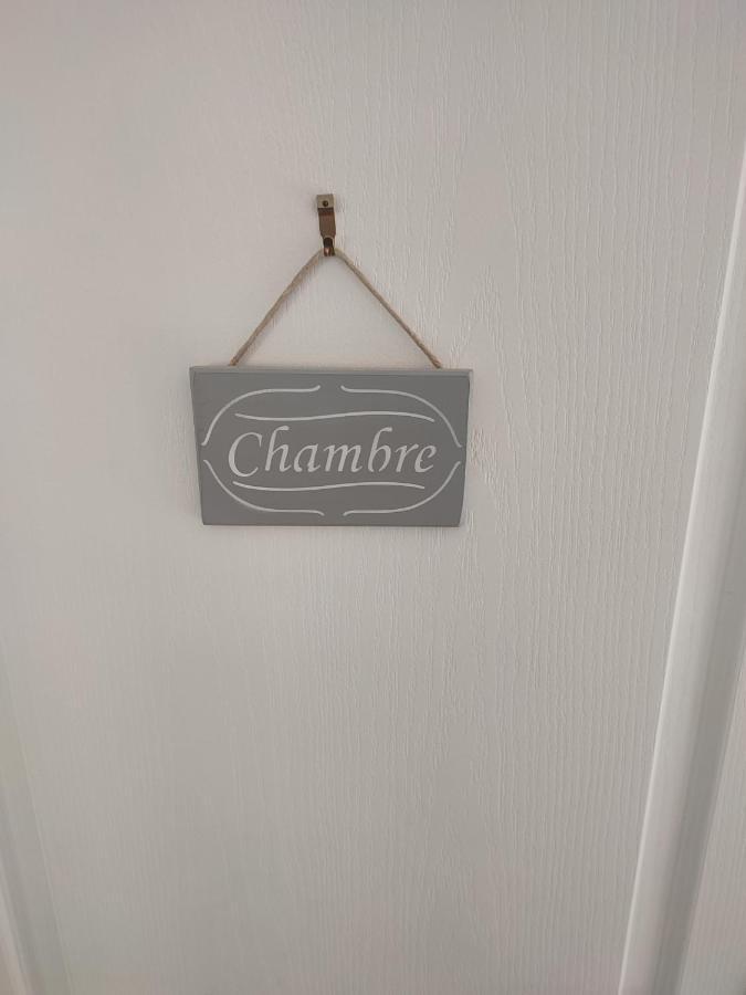 Les Insolites De Champeix 外观 照片